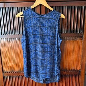 Lucky Brand Blue and Black Geometric Sleeveless Blouse